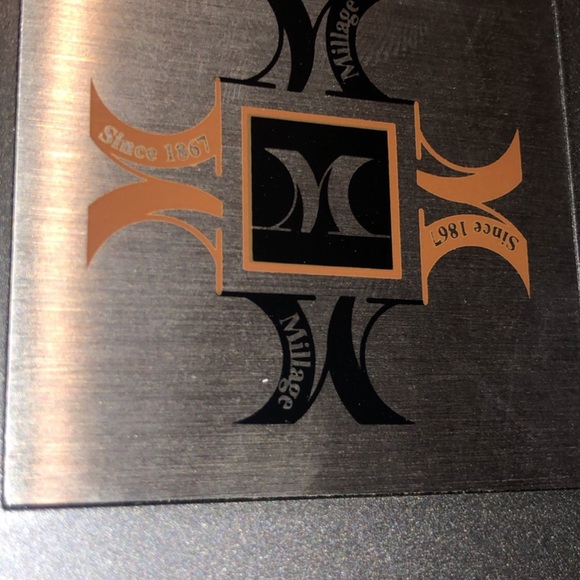 Millage Moscow SLS Red - Picture 3 of 6